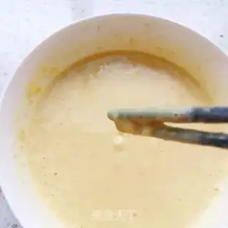 Make Milk eggs, all-wheat waffles step 5