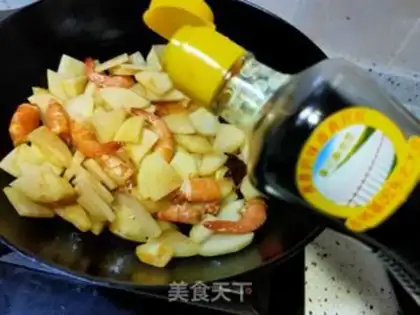 Make Potato crayfish step 7