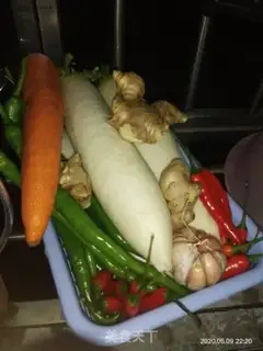 Make Homemade pickles step 0
