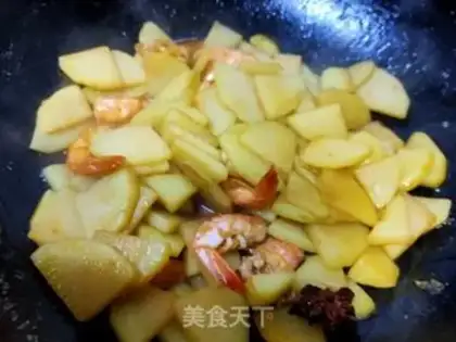 Make Potato crayfish step 10