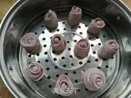 Make The blue roses step 9