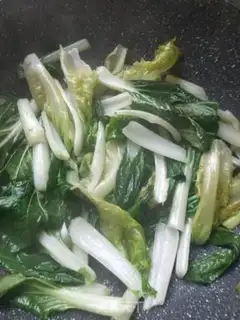 Make Garlic cabbage step 2