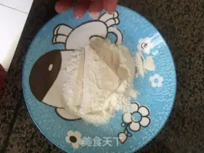 Make Homemade sand noodles step 1