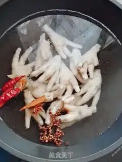 Make Spicy claws step 1