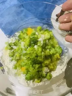 Make Orchid omelet step 2