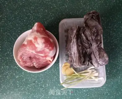 Make Sea belt bone soup step 0