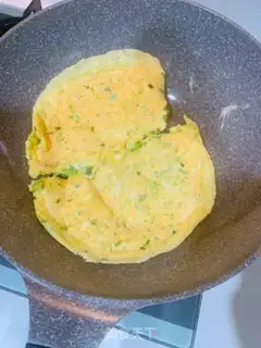 Make Orchid omelet step 5