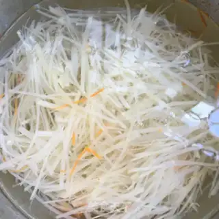 Make A brown carrot with potatoes step 5