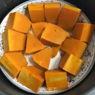 Make Pumpkin step 1
