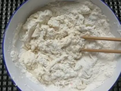 Make Spaghetti pork buns step 3