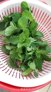 Make Mint fried meat step 1