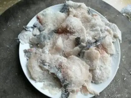 Make Spring roller fish step 2