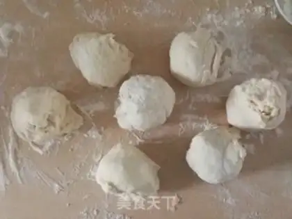 Make Spaghetti pork buns step 7