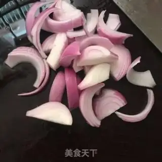 Make Curry seafood pan step 4