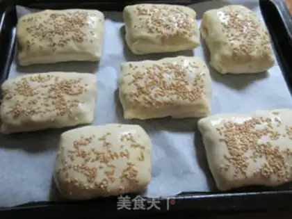 Make Onions roast buns step 20