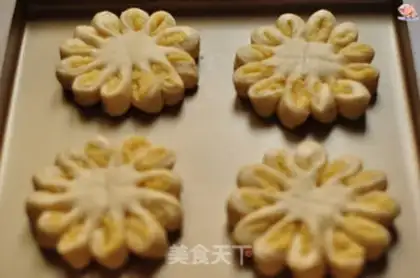 Make Coconut flower bread step 9