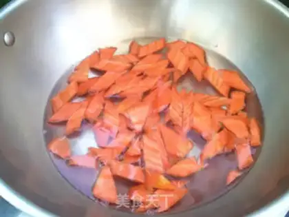 Make Spicy spinach step 3