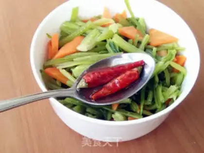 Make Spicy spinach step 7