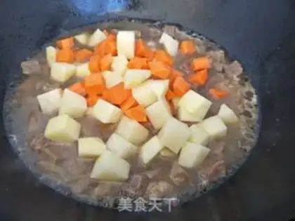 Make Beef stew potatoes step 10