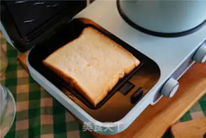 Make A sandwich for breakfast step 5