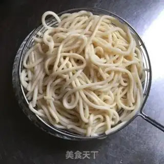 Make Carrot-peased noodles step 2