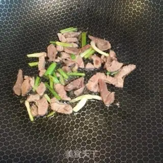 Make Cracker onions step 1