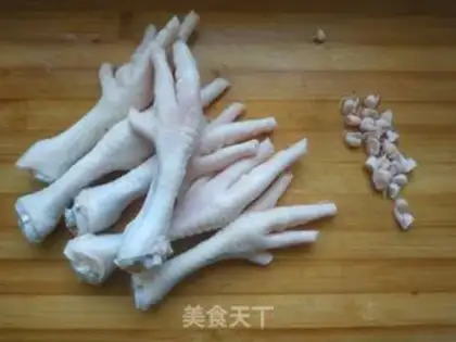 Make Spicy chicken claws step 0
