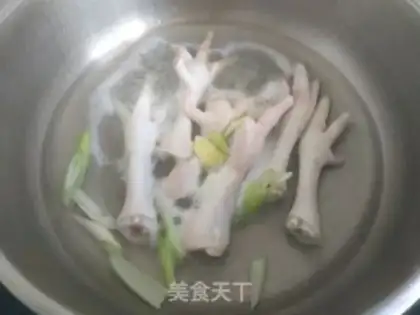 Make Spicy chicken claws step 3