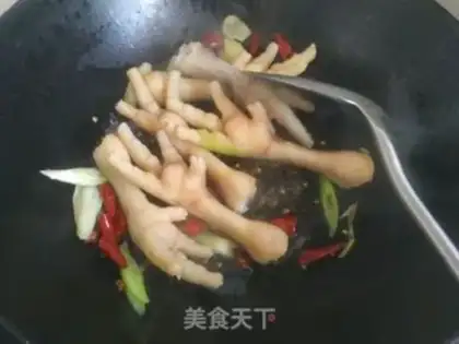 Make Spicy chicken claws step 5