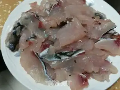Make Scramble fish step 0