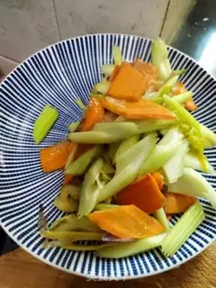 Make Scribbling carrots for fish step 5