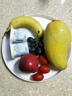Make Yogurt and fruit step 0