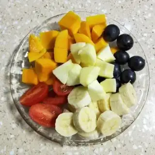 Make Yogurt and fruit step 1