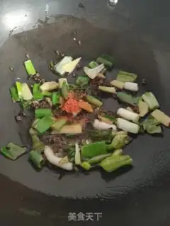 Make Spicy lobster step 1
