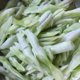 Make Potato peppers and beans step 2