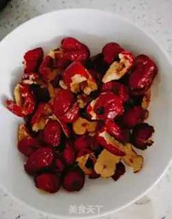 Make Red dates, bean cake step 2