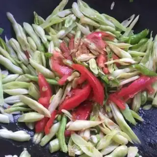 Make Potato peppers and beans step 8