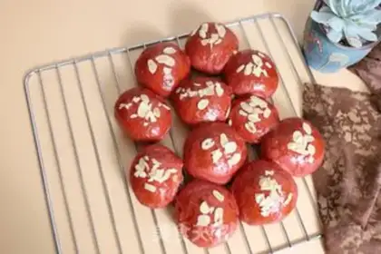 Make Red almond bread step 0