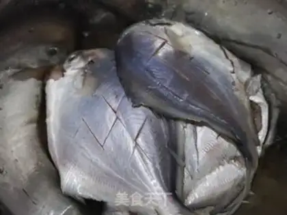 Make Blow up the crystalfish step 1