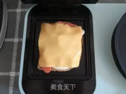 Make Ham cheese sandwich step 3