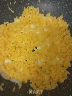 Make Weenie fried rice step 1