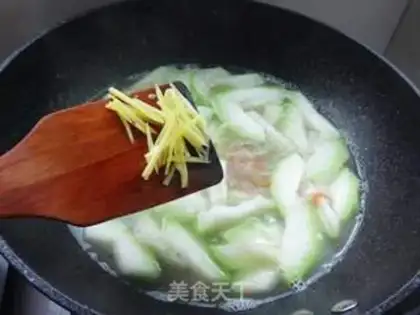Make Seameat melon soup step 8