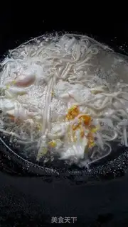 Make Homemade egg noodles step 4