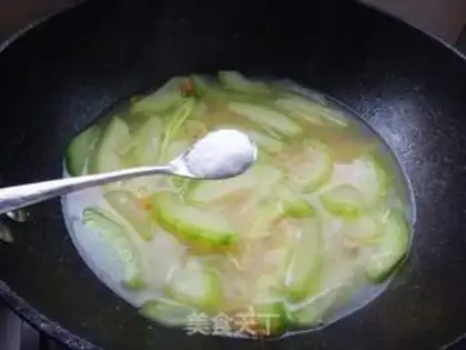 Make Seameat melon soup step 11
