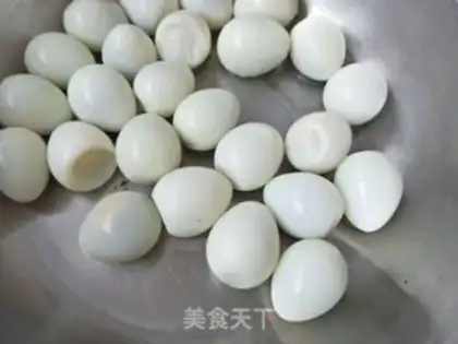Make A quail egg step 2