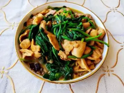 Make Vegetable ears, spinach step 8