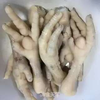 Make Smells like chicken claws step 3