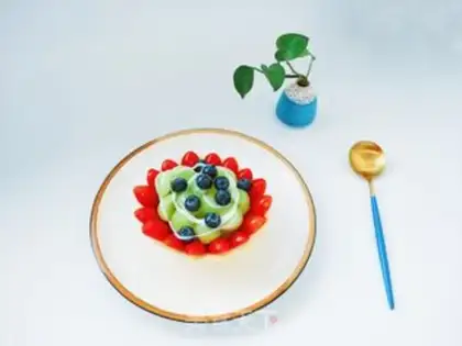 Make Blueberry fruit salad step 7