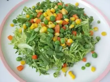 Make Garden vegetable salad step 3
