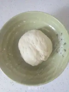 Make Red sugar ice cream tacos step 3